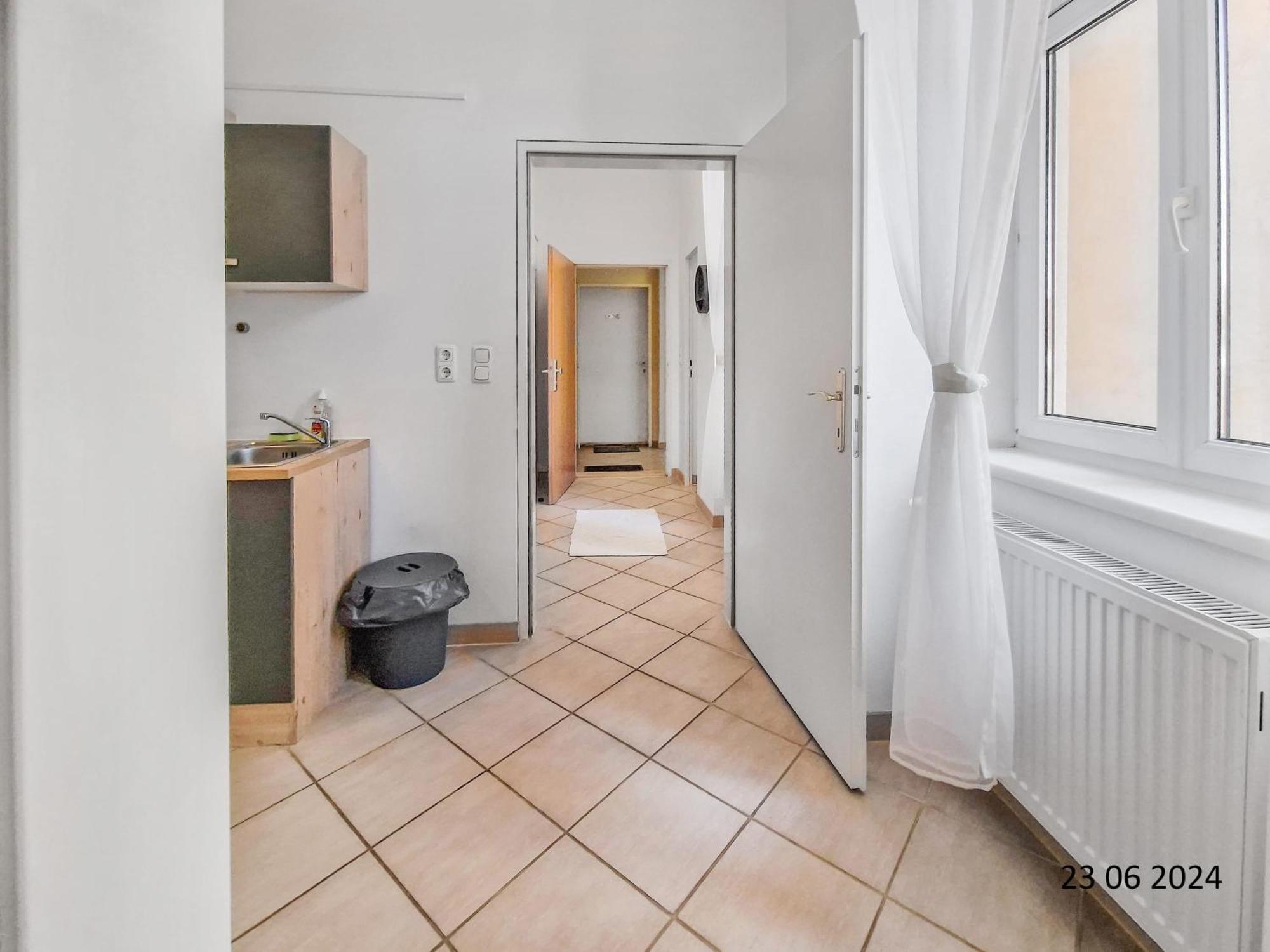 Elegant Three-Bedroom Suite Vienna Exterior photo